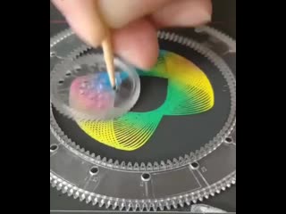 spirograph: geometric pattern