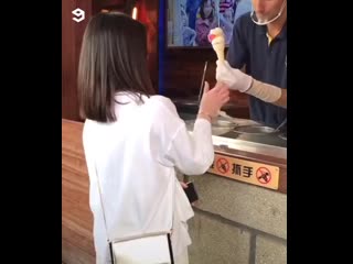 ice cream tricks