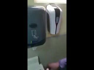 dispenser-racist