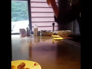 chef's egg trick