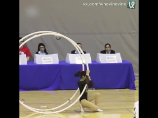 gymnast in a circle