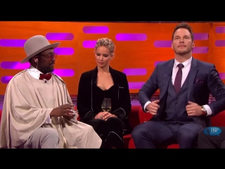 chris pratt performs a card trick