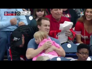 great reaction from dad © video