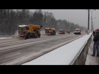 how snow is cleared in russia (not a joke) © video